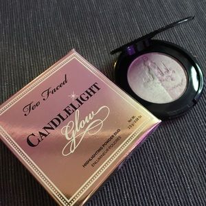 Too faced candlelight highlighter duo rosy glow